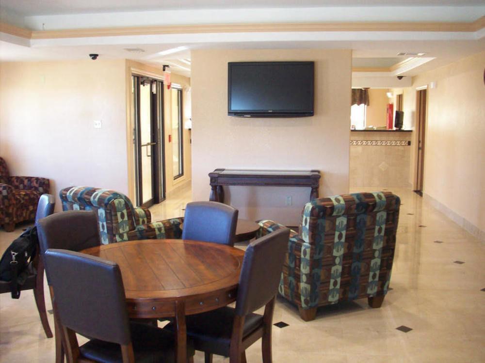 Budgetel Inn And Suites Hearne Esterno foto