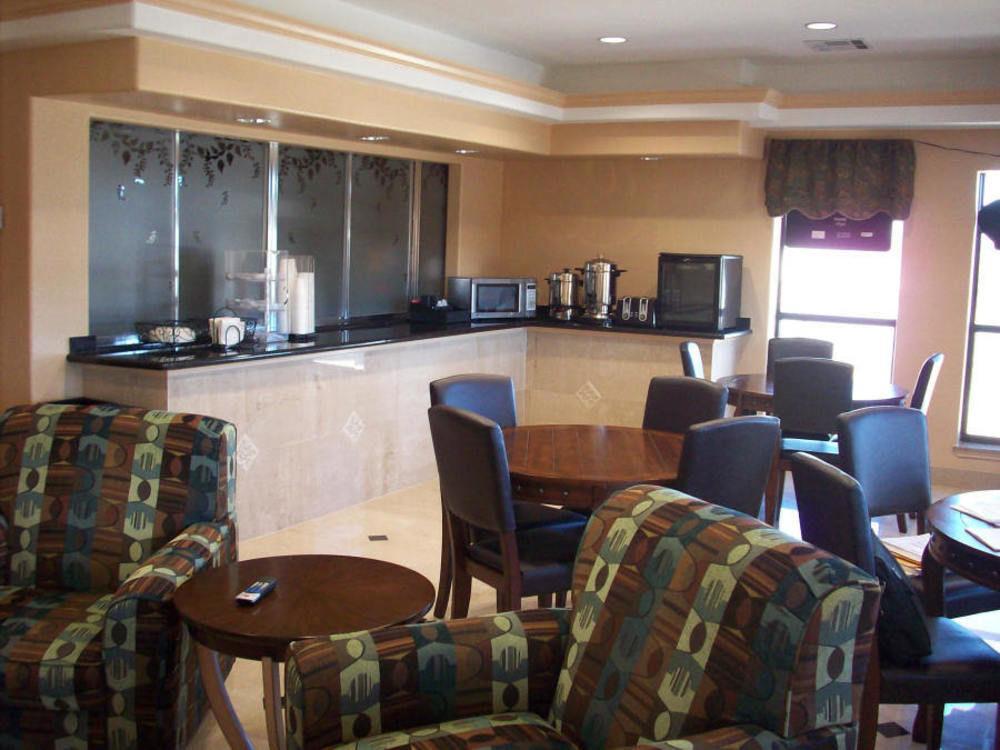 Budgetel Inn And Suites Hearne Esterno foto