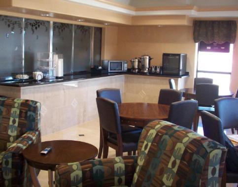 Budgetel Inn And Suites Hearne Esterno foto