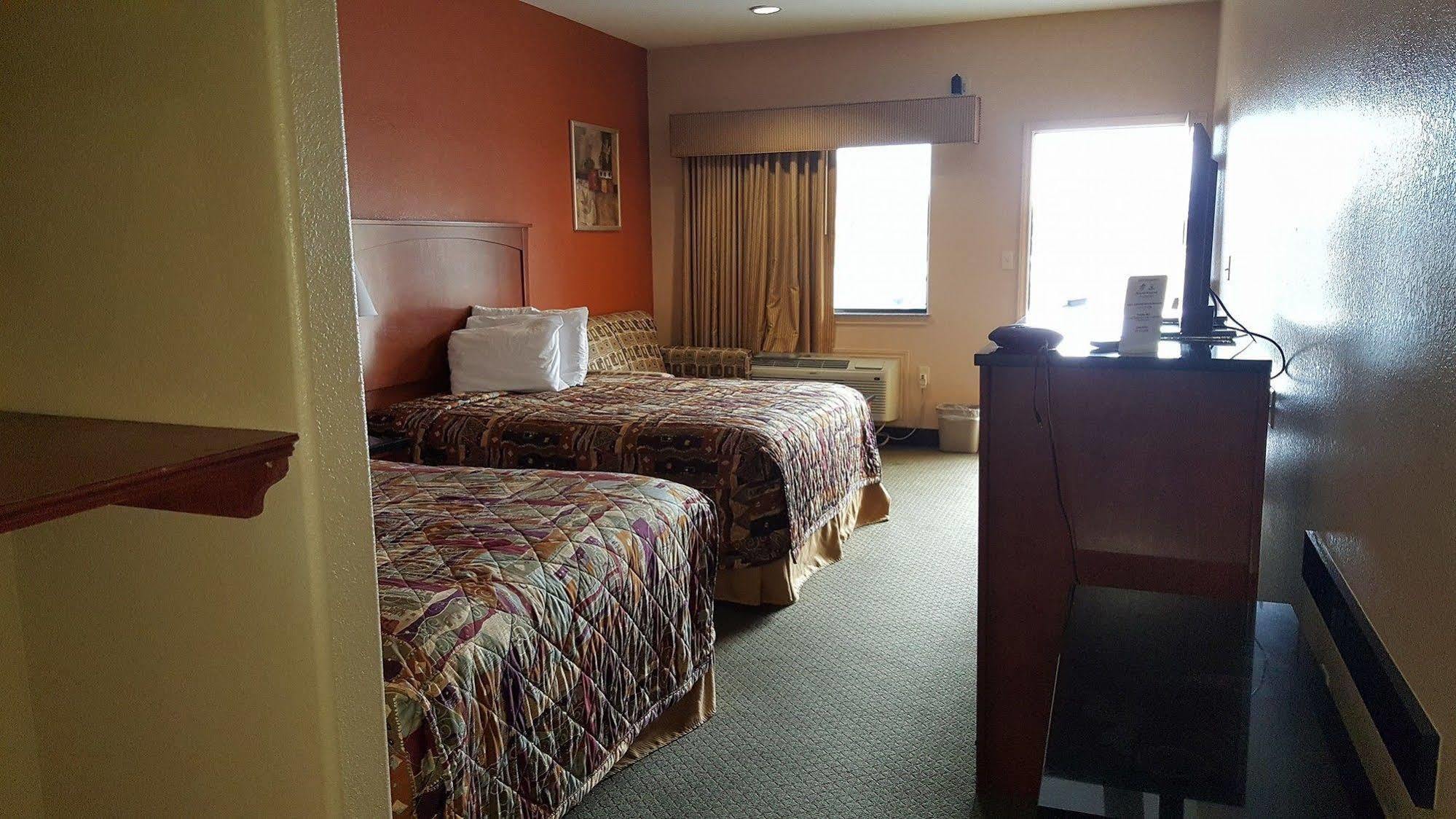 Budgetel Inn And Suites Hearne Esterno foto